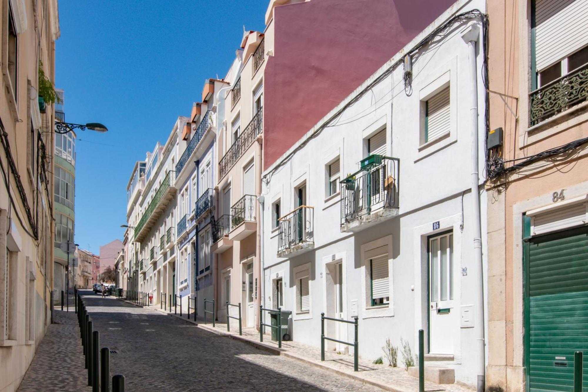 Charming & Peaceful Family Flat Apartment Lisboa Екстериор снимка